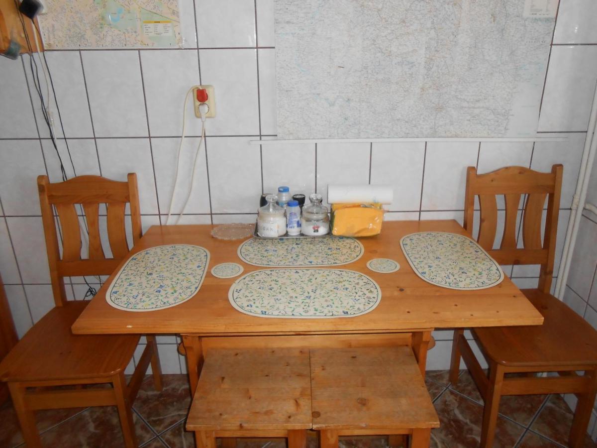 Apartmán Host Tina Bukurešť Exteriér fotografie